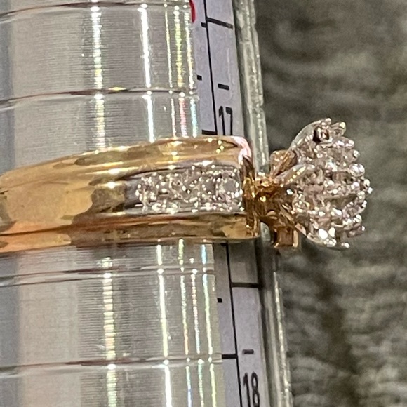 10K Engagement Ring - Picture 5 of 5